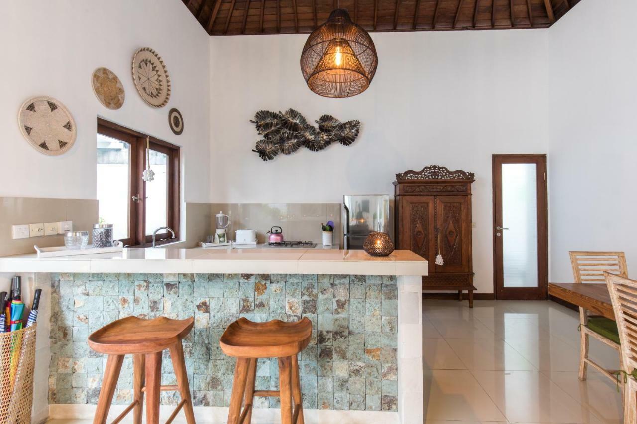 Villa Kamboja Five เซมินยัค ภายนอก รูปภาพ