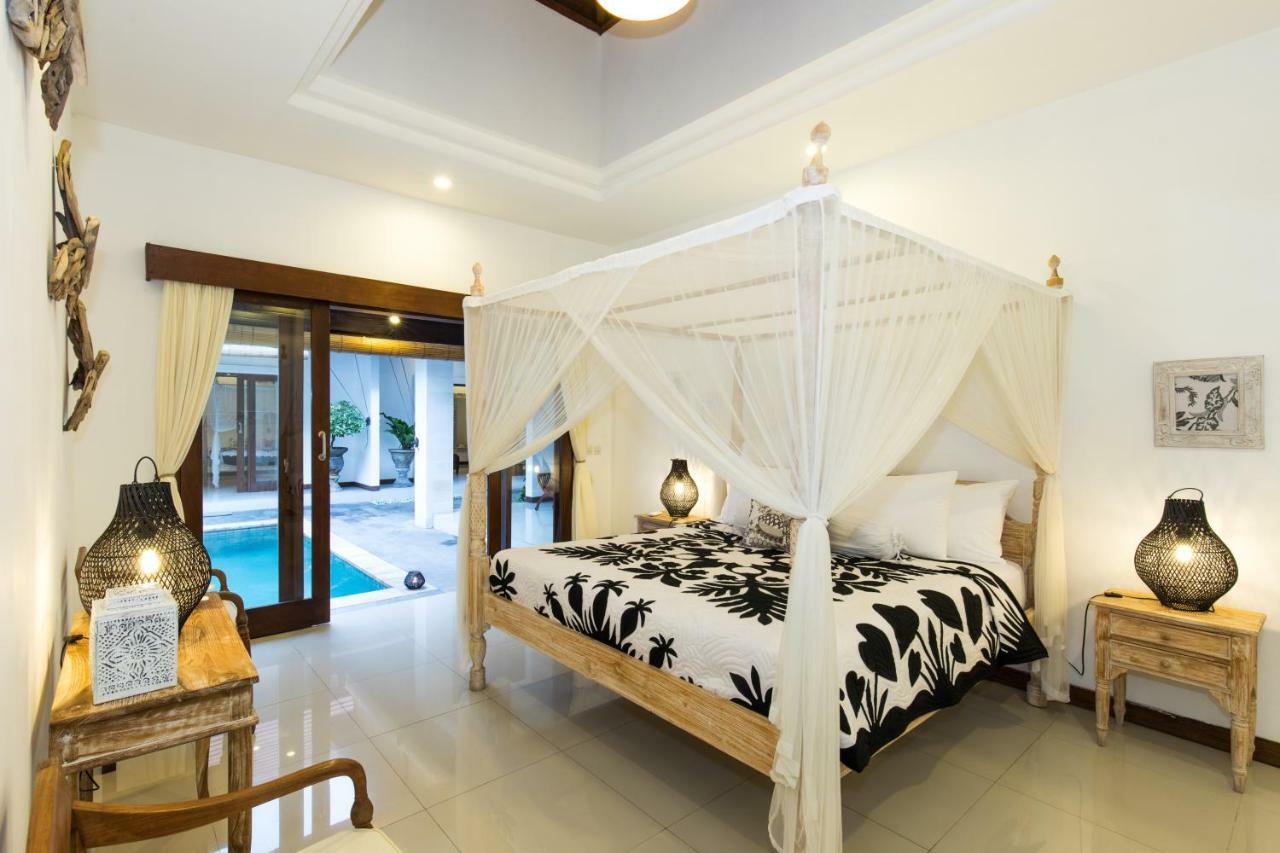 Villa Kamboja Five เซมินยัค ภายนอก รูปภาพ